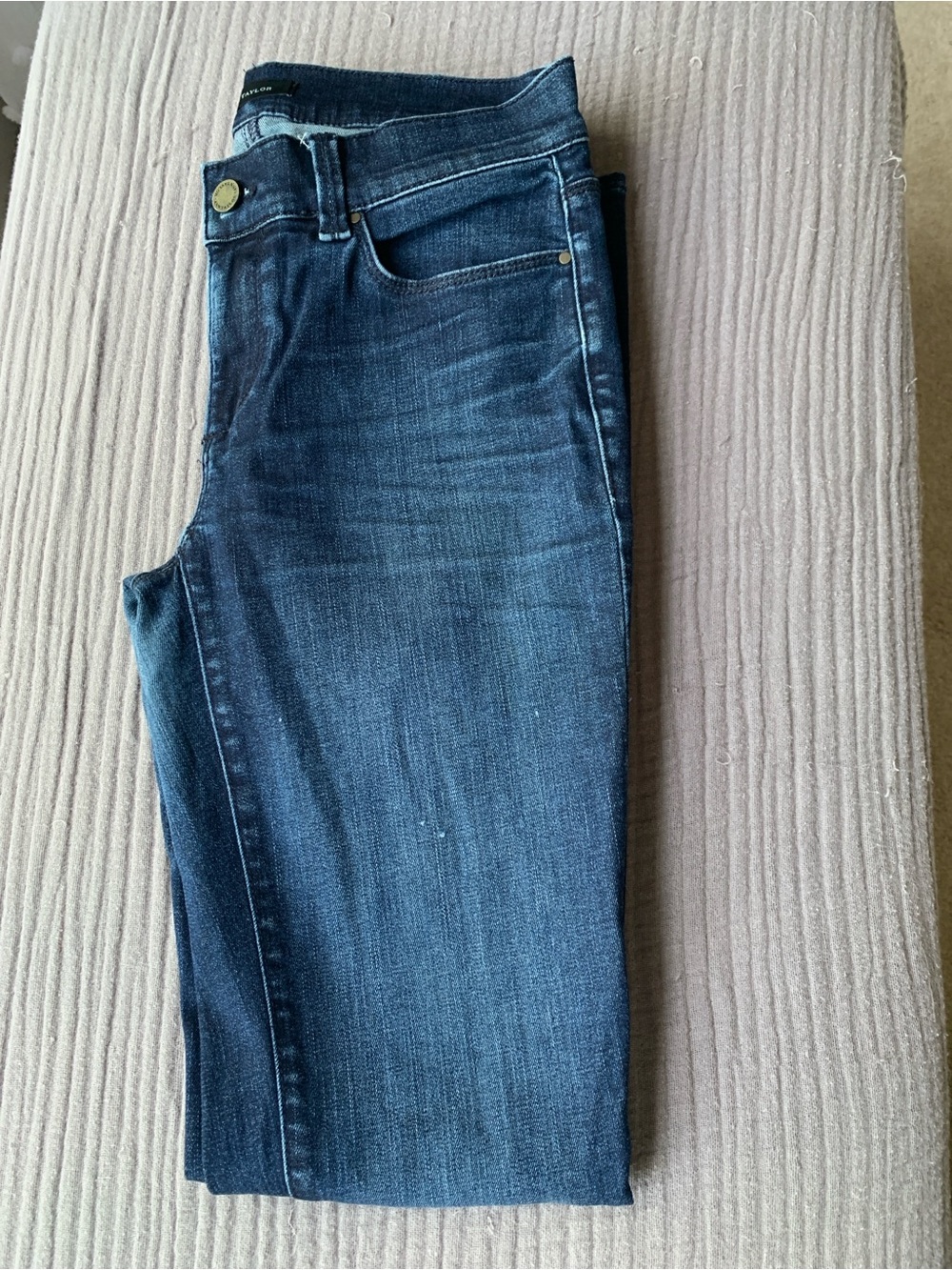 SKINNY Ann Taylor Women's Jeans in Dark Blue